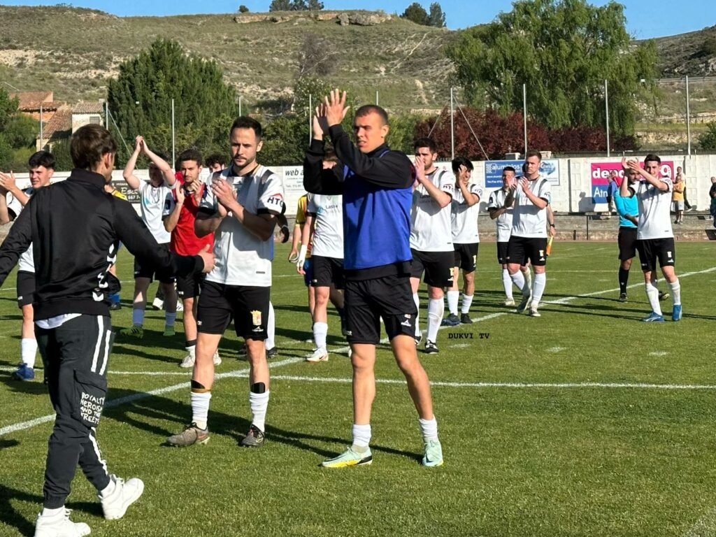 El Atlético Calatayud golea al CD Fleta y sigue en puestos de ascenso