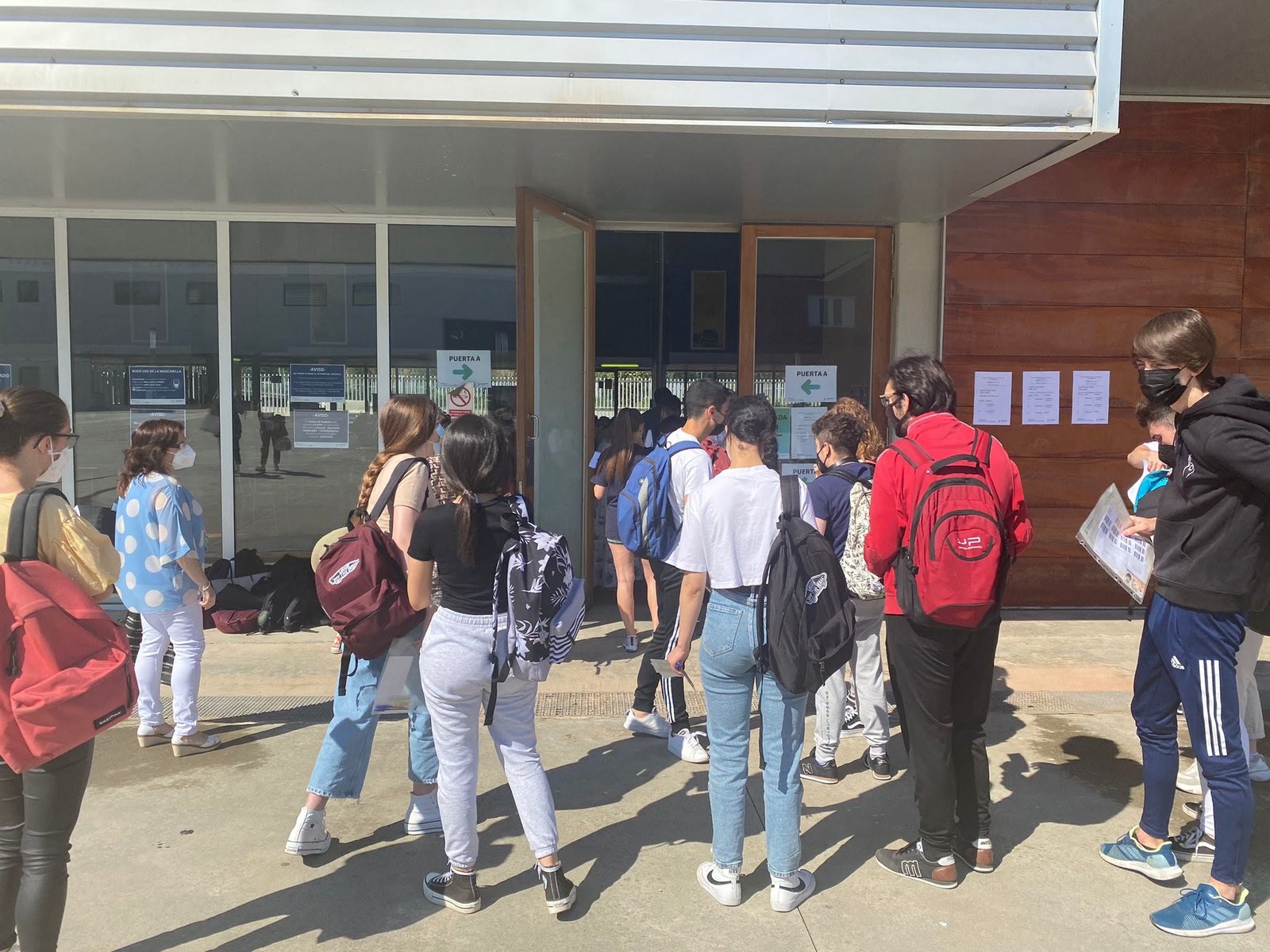 El Recinto Ferial de Calatayud acoge las pruebas de la EVAU con alrededor de 170 estudiantes 2 img 3287