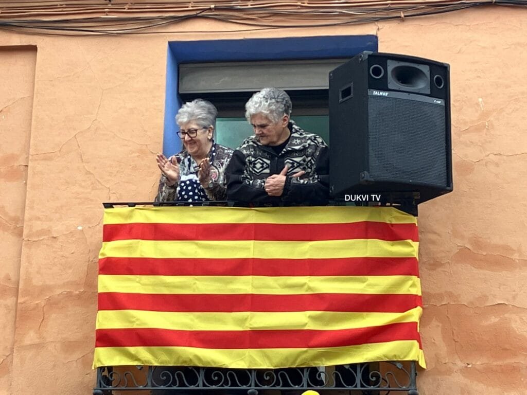 El tradicional chocolate da el pistoletazo de salida a las Fiestas del Barrio de la Puerta de Soria 4 CF853CF7 A828 4875 9C83 C25061EAFE19