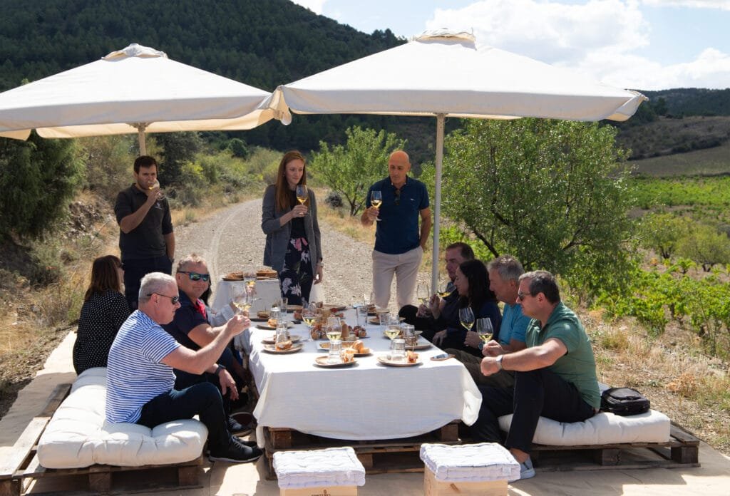 Cinco importadores de vino de la República Checa visitan la Comarca de Calatayud para conocer de primera mano sus bodegas y sus vinos 2 IMG 1920