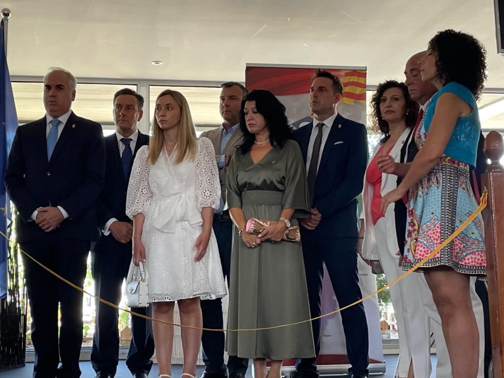 92ada987 2554 44f2 80a9 f2eabee54291