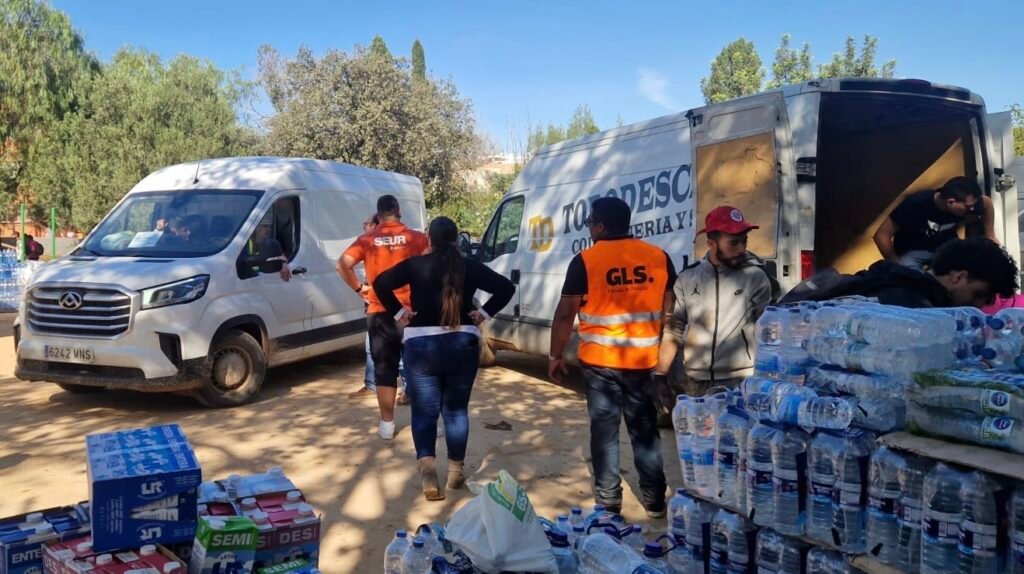 Llega a Albal (Valencia) la primera ayuda humanitaria procedente de Calatayud: cuatro furgonetas repletas de productos de primera necesidad 2 6313db11 fc1a 44fc bb66 14b3f63b4f82