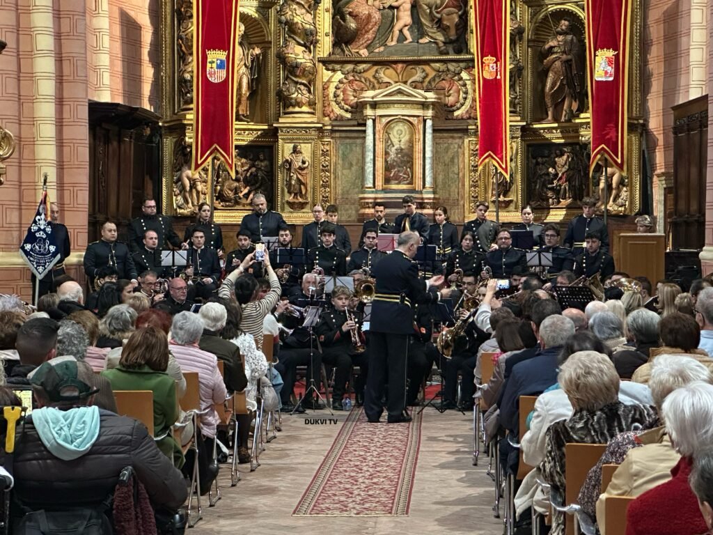 Rotundo éxito del concierto de Cuaresma ofrecido por la banda de cornetas y tambores “Virgen del Pilar” en la Iglesia de San Pedro de los Francos de Calatayud 3 4f18a20c f50c 4461 9026 e6dc7cd90fc7