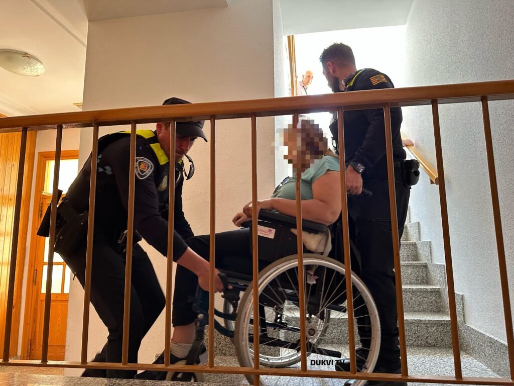 7045ca75 b543 4a00 b34a b9b63d216435