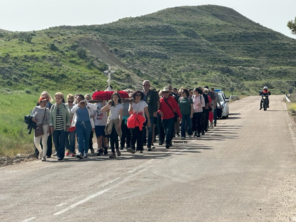 2b51833f 546d 4f05 b100 b84916dff6f2