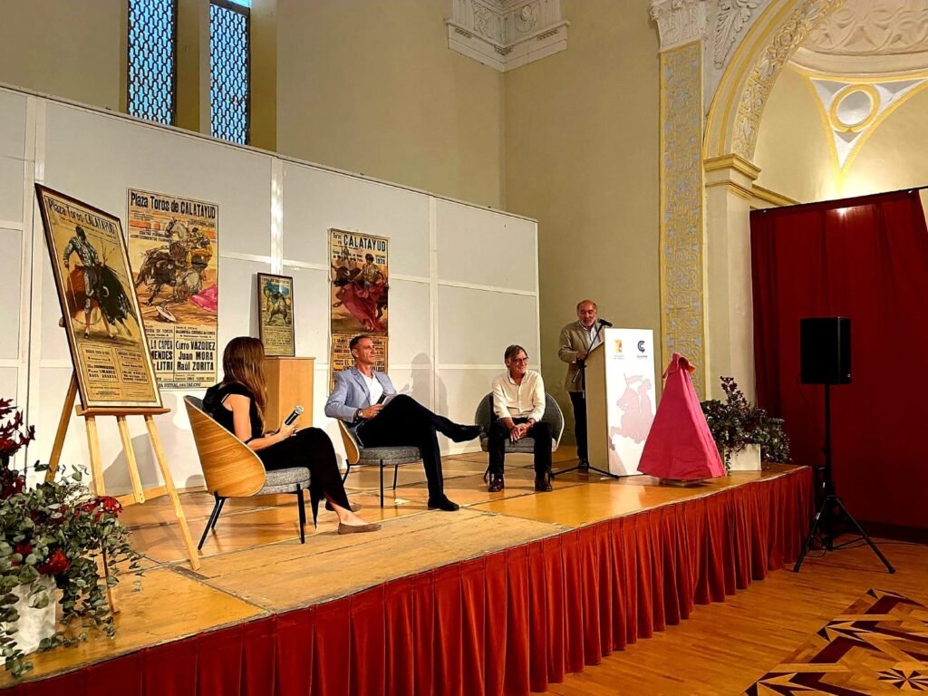 Inaugurado el nuevo museo taurino en el Coso de Margarita de Calatayud: es un espacio didáctico en el que se pueden conocer numerosos secretos de este singular edificio 2 5343b37b 2589 4cd8 b351 0f091ec46a89