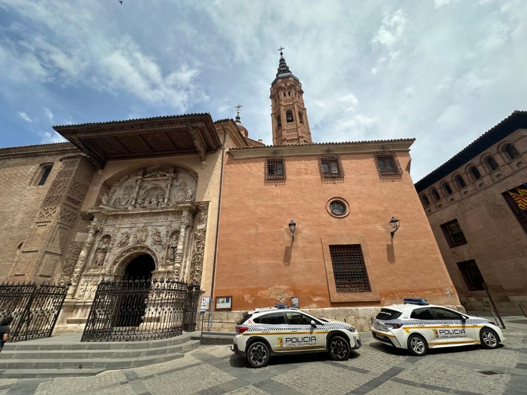 La Policía Local de Calatayud celebra su fiesta con un especial reconociminto a los agentes que ayudaron en la catástrofe ocurrida en octubre en Valencia 4 IMG 8339