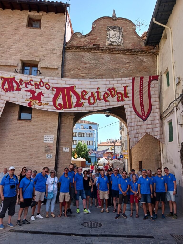 Más de setenta vecinos de Auch (Francia), llegan a Calatayud tras andar o correr casi 500 kilómetros para disfrutar de Las Alfonsadas 2 ec373e5f b380 4180 977b 8dea5d08a782