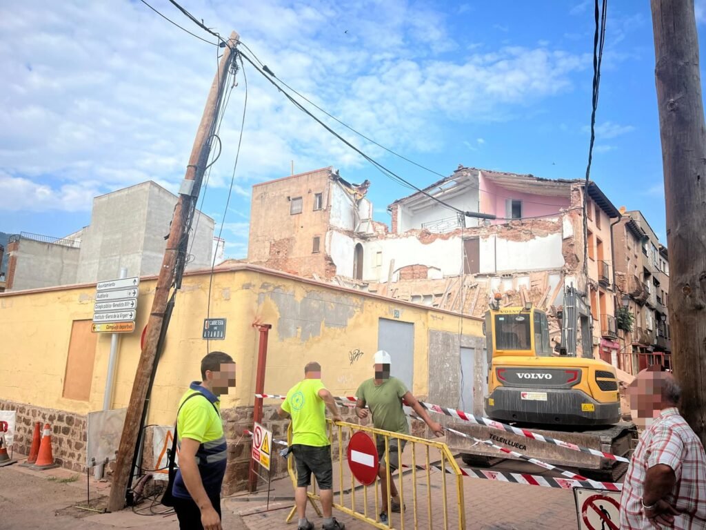 ecd71399 7cc4 4756 a381 15aa9b09f483