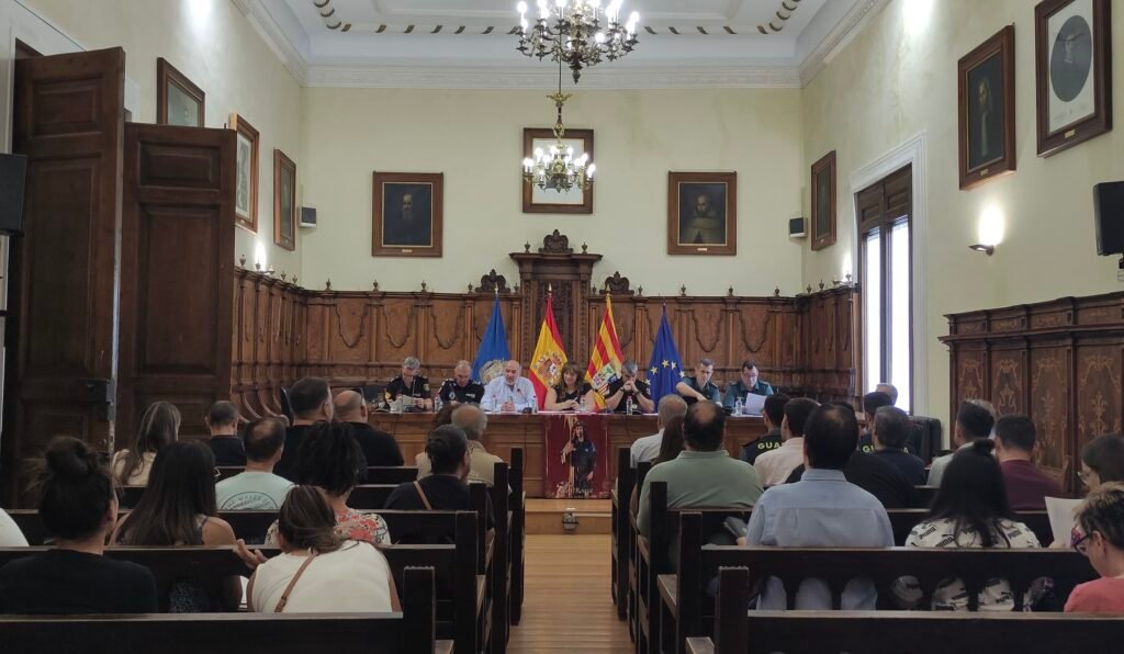 Los servicios de emergencias celebran la Junta de Seguridad de las Fiestas de San Roque de Calatayud con la voluntad compartida de seguir mejorando las fiestas 2 20dfa5ac 6f93 4306 8e3f 019ea79ae3ab