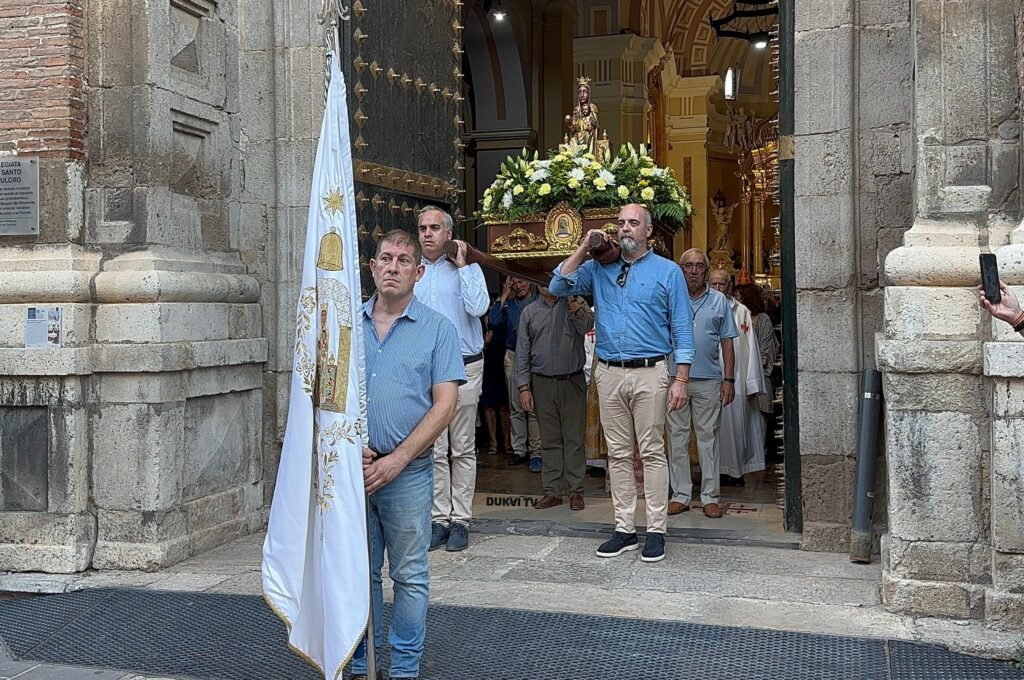 La Virgen de la Peña, patrona de Calatayud, ya descansa en la Colegiata de Santa María la Mayor para las fiestas que se celebrarán en su honor la próxima semana 2 85116492 7cd2 4987 8341 f674ed2b005f