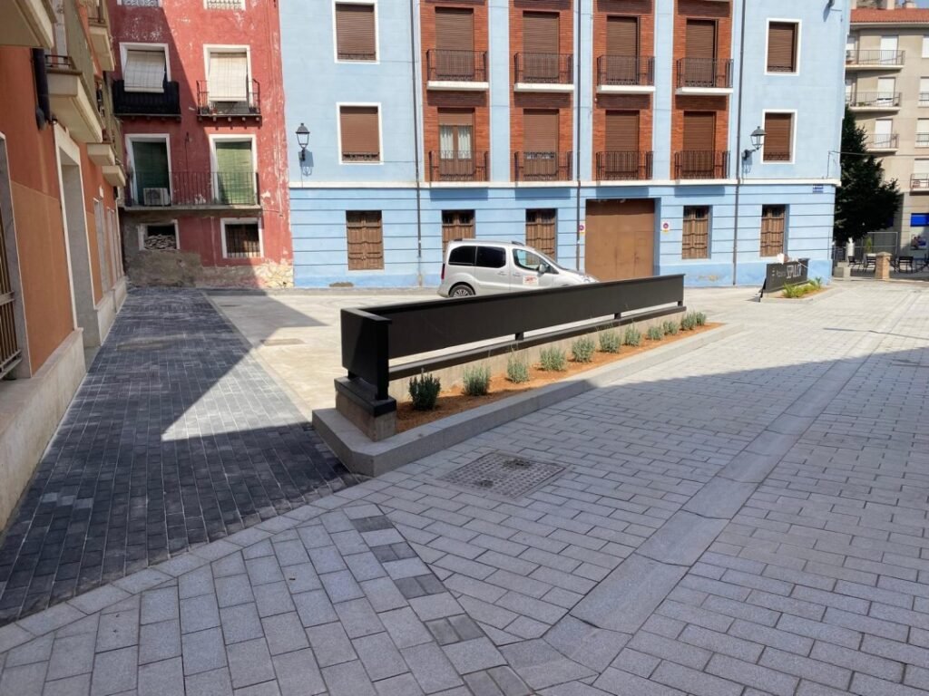 Abiertas la plazuela del Sepulcro y la calle San Antón de Calatayud tras finalizar las obras de reforma integral 2 IMG 5369