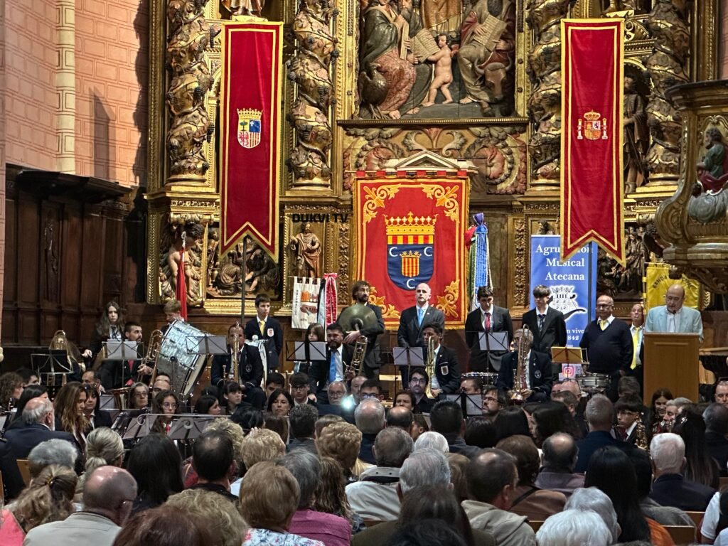 Emotivo homenaje a las seis bandas de música de la Comarca Comunidad de Calatayud en la Iglesia de San Pedro de los Francos 3 4b931e50 8b87 4666 90a7 606bcd833825