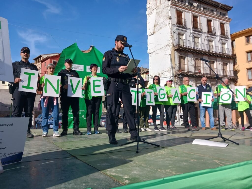 Calatayud se tiñe de rosa y verde en una marea solidaria contra el cáncer en la que participaron más de 1.500 personas 3 c871c5bd f28e 4543 a0dc dce5e2ebefbf