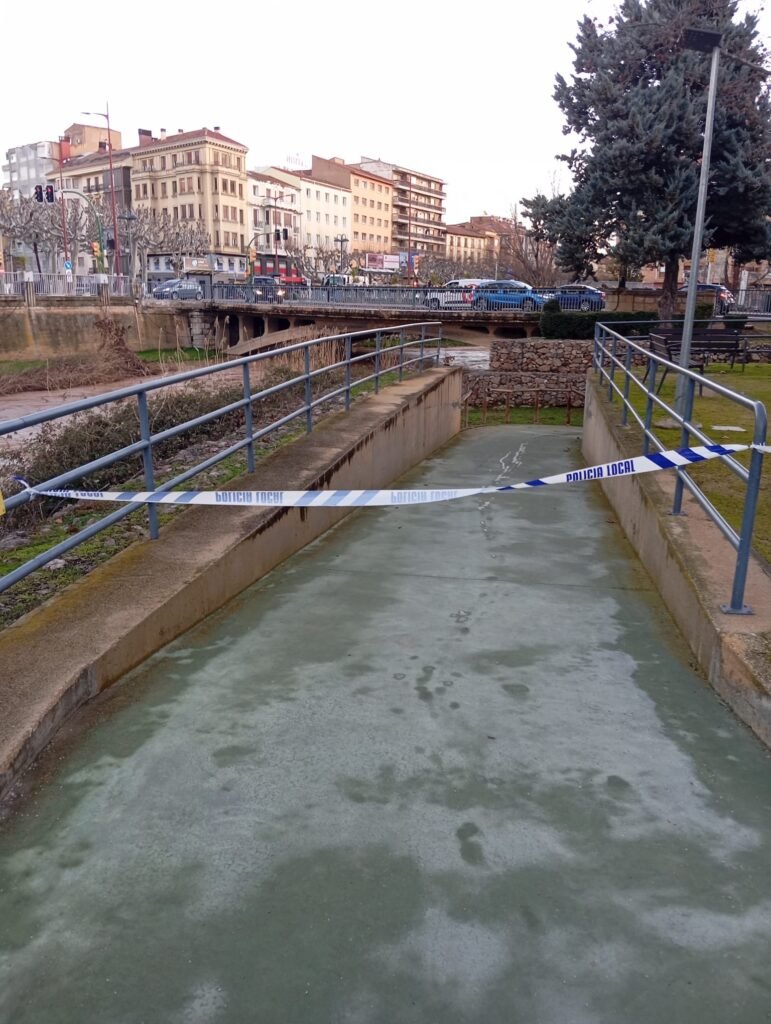 d8e1ce3f 6c2a 4e5c 81a0 ef83ee370771