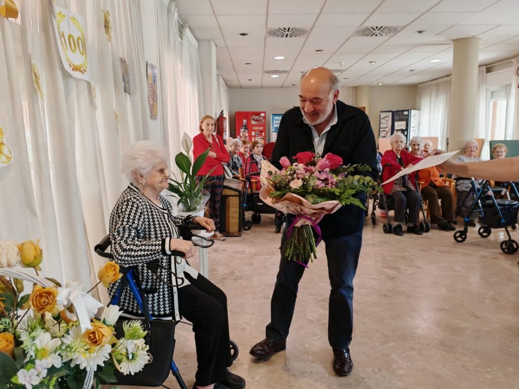 La residencia municipal “San Iñigo” de Calatayud celebra los cien años de Carmina Matesanz Pascual: es la cuarta centenaria de este centro 2 IMG 0008